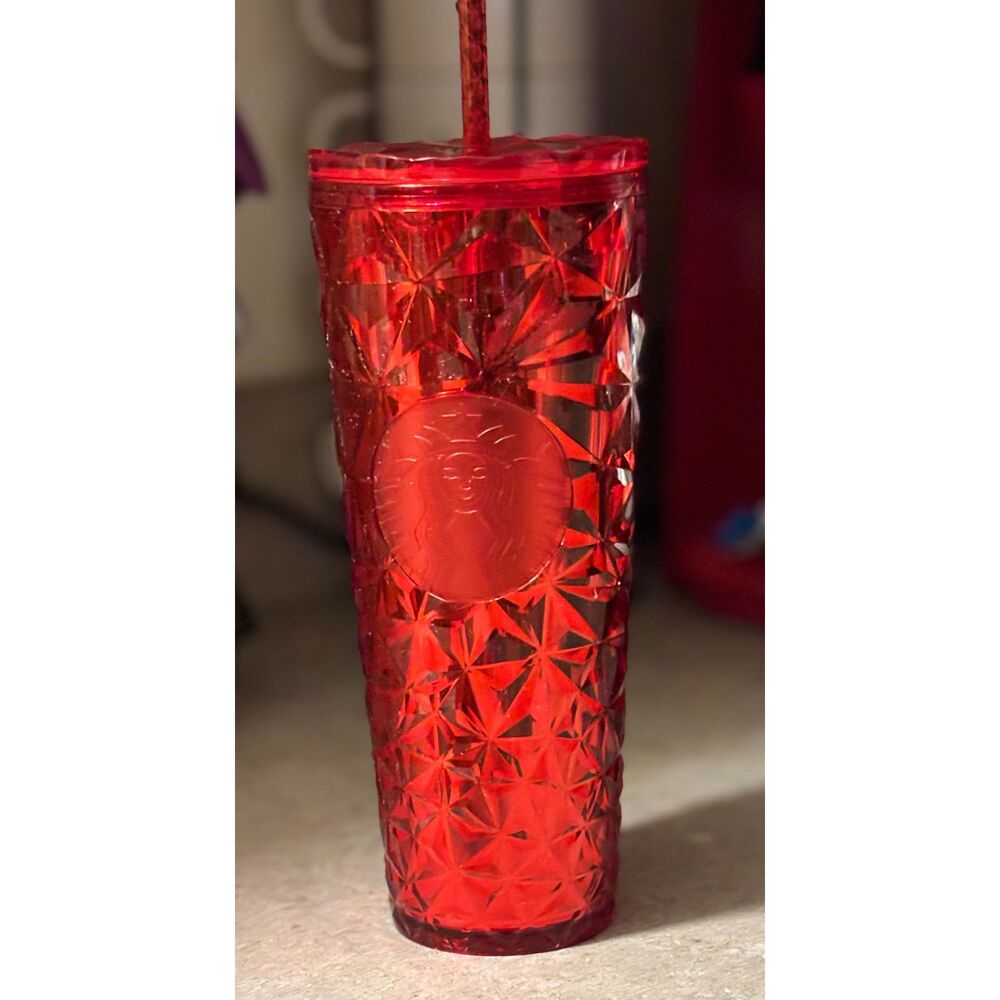 Starbucks Holiday 2023 Red Diamond Prism Crystal Venti Tumbler (24 oz)